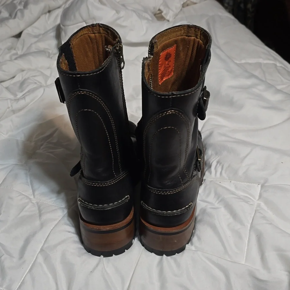 Women's boots - Picture 3 of 9
